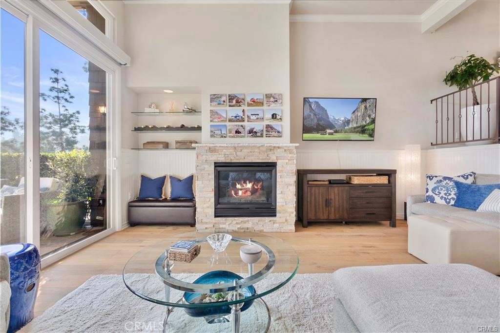 Photos are from prior listing. Home is tenant occupied and as such prior photos were used. - 4 Sea Island Drive, Newport Beach CA 92660 - photo 18