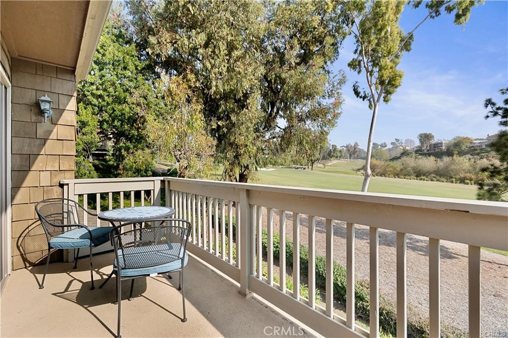 Photos are from prior listing. Home is tenant occupied and as such prior photos were used. - 4 Sea Island Drive, Newport Beach CA 92660 - photo 28