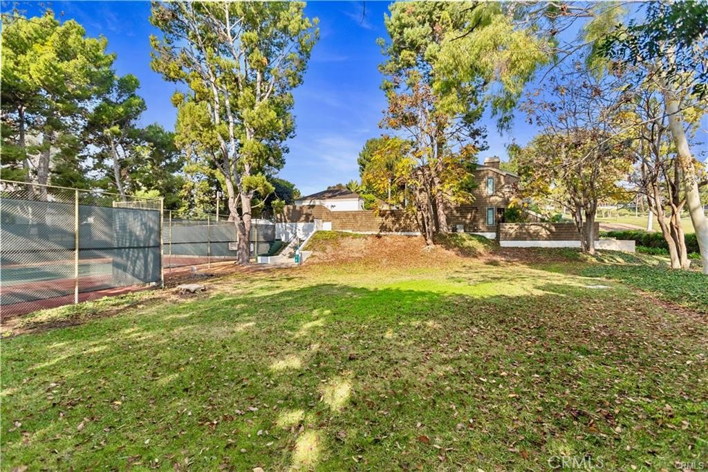 Photos are from prior listing. Home is tenant occupied and as such prior photos were used. - 4 Sea Island Drive, Newport Beach CA 92660 - photo 31