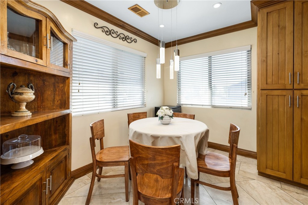 401 Holmwood Drive, Newport Beach CA 92663 - photo 7