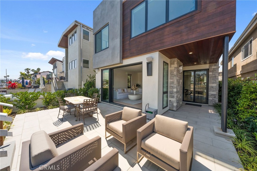 4014 Channel Place, Newport Beach CA 92663 - photo 11
