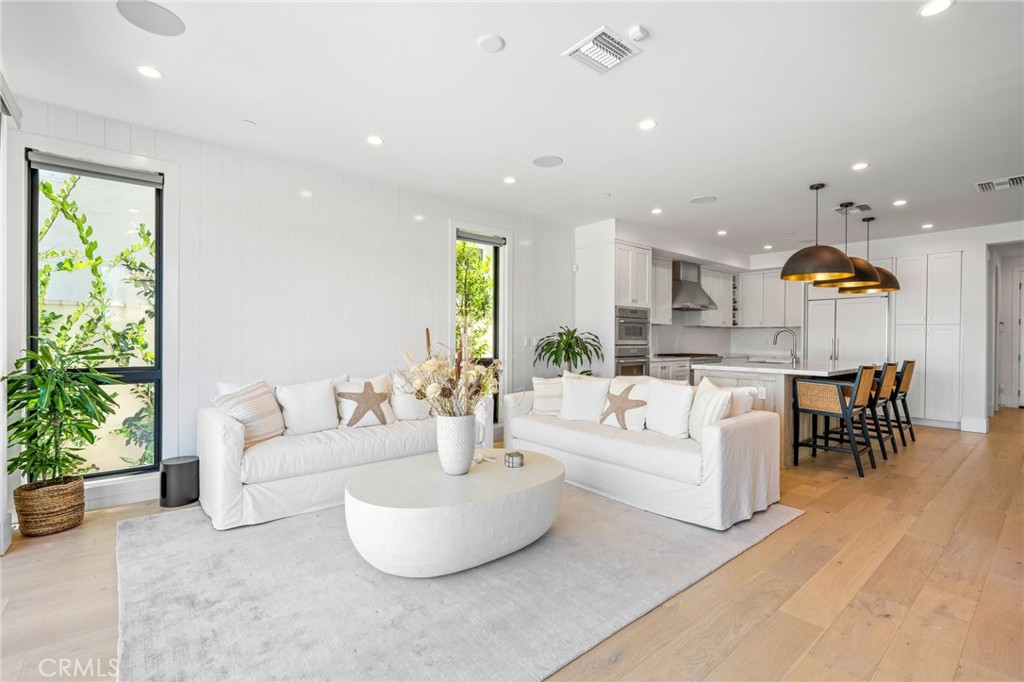 4014 Channel Place, Newport Beach CA 92663 - photo 14