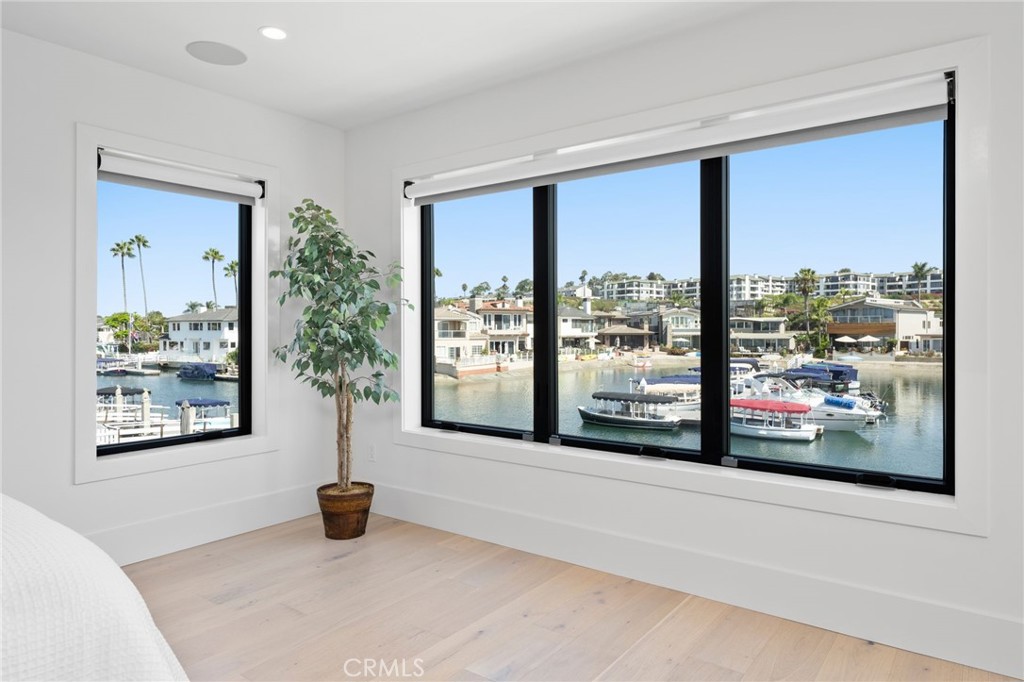 4014 Channel Place, Newport Beach CA 92663 - photo 21