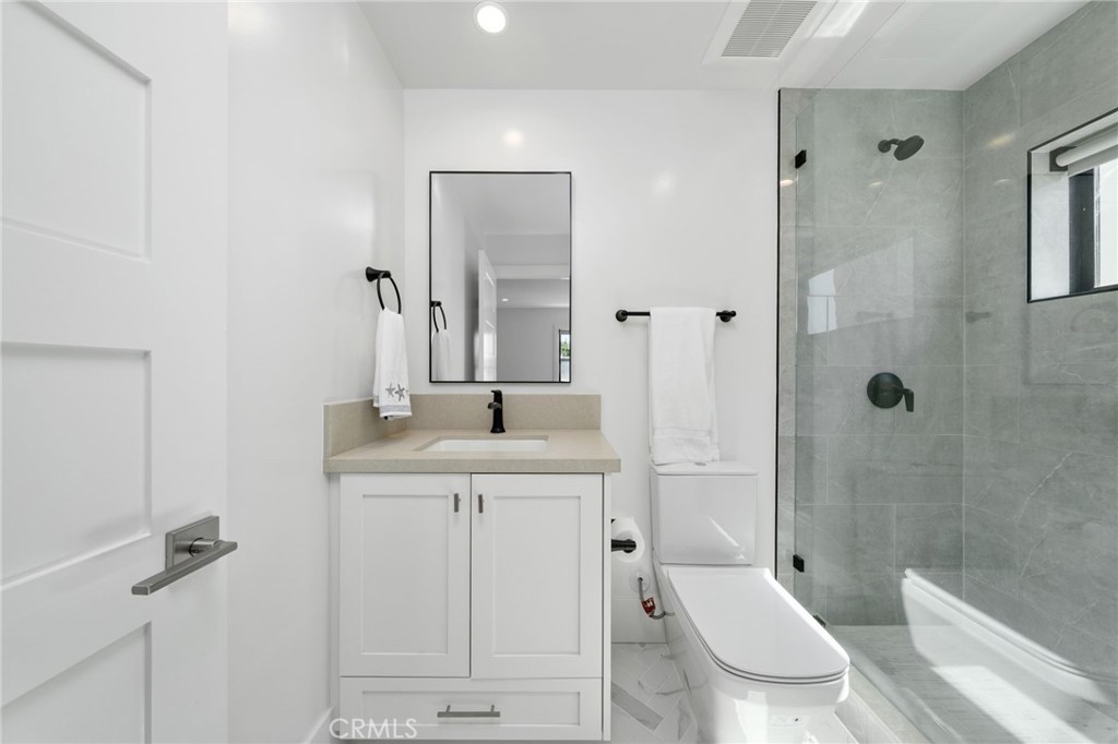 4014 Channel Place, Newport Beach CA 92663 - photo 30