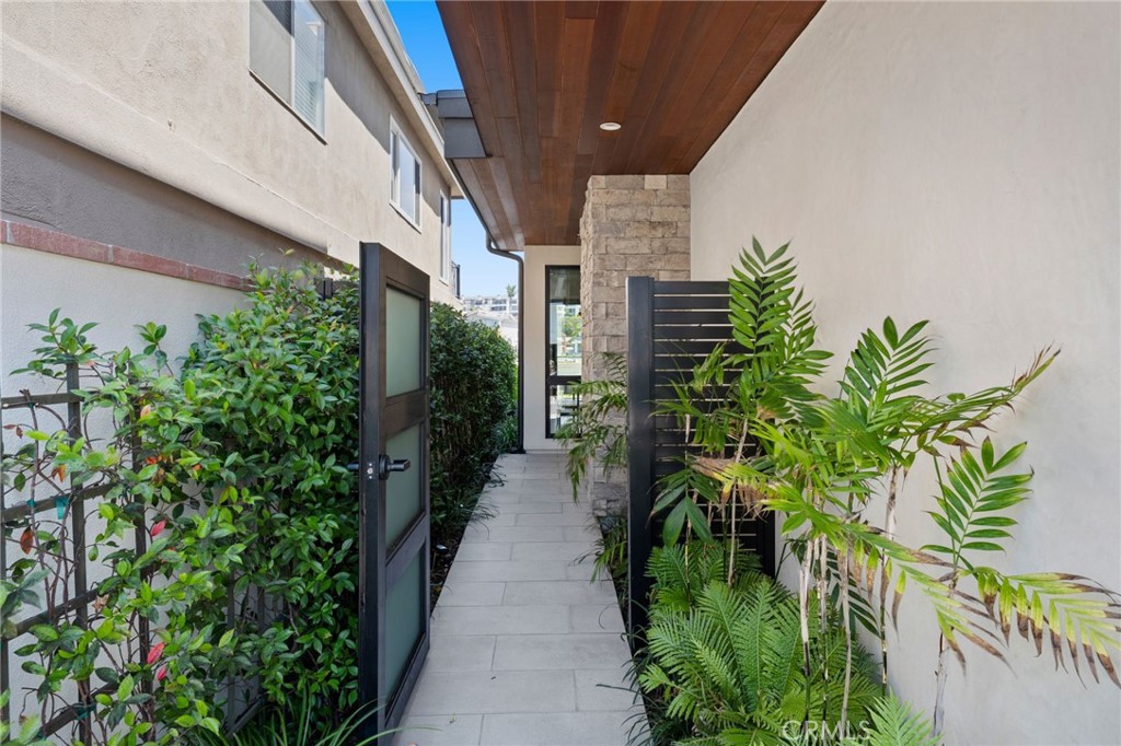 4014 Channel Place, Newport Beach CA 92663 - photo 36