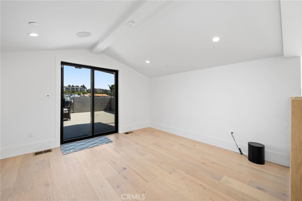 4014 Channel Place, Newport Beach CA 92663 - photo 40