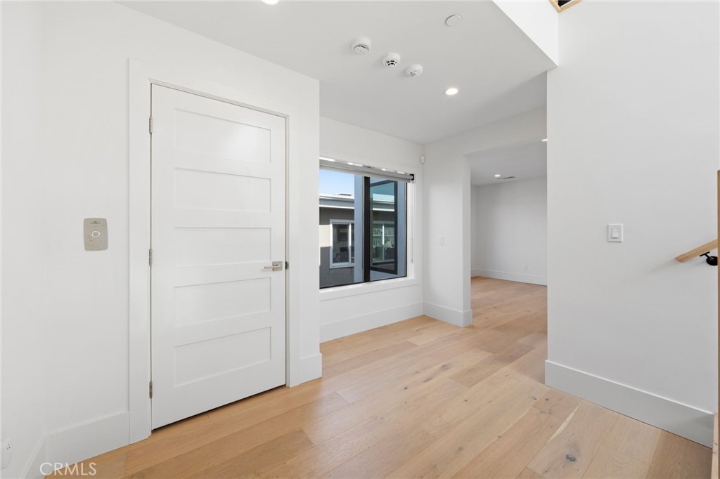 4014 Channel Place, Newport Beach CA 92663 - photo 43