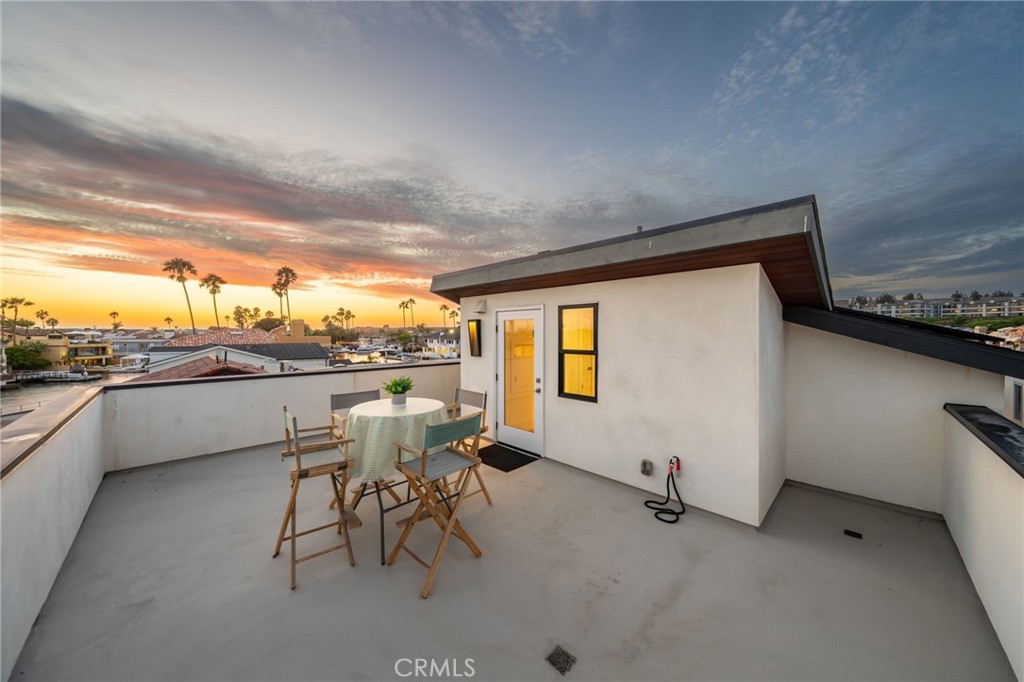 4014 Channel Place, Newport Beach CA 92663 - photo 53