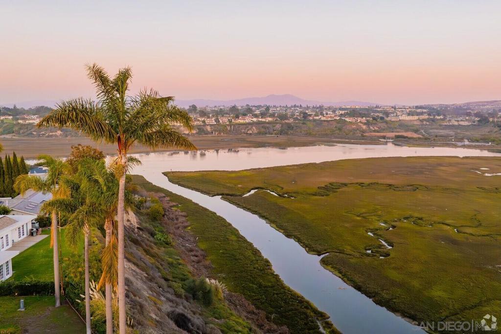 404 Vista Suerte, Newport Beach CA 92660 - photo 20