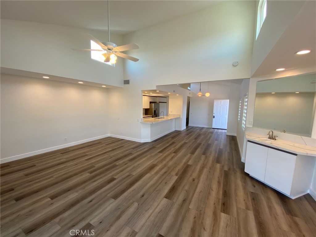 406 Clubhouse, Newport Beach CA 92663 - photo 3