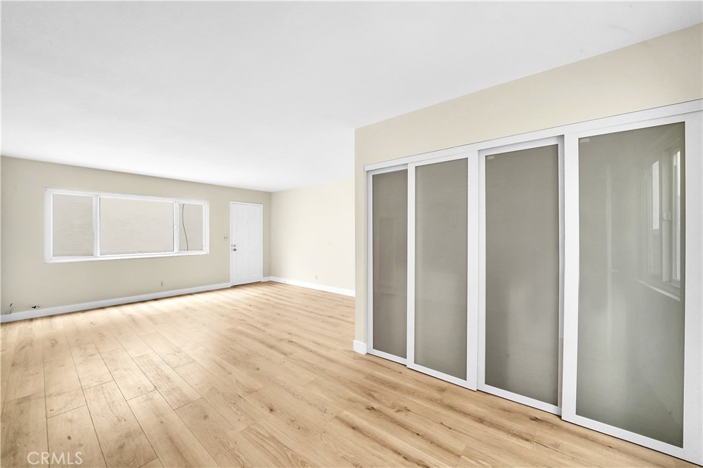 406 Jasmine 1/2, Newport Beach CA 92625 - photo 8