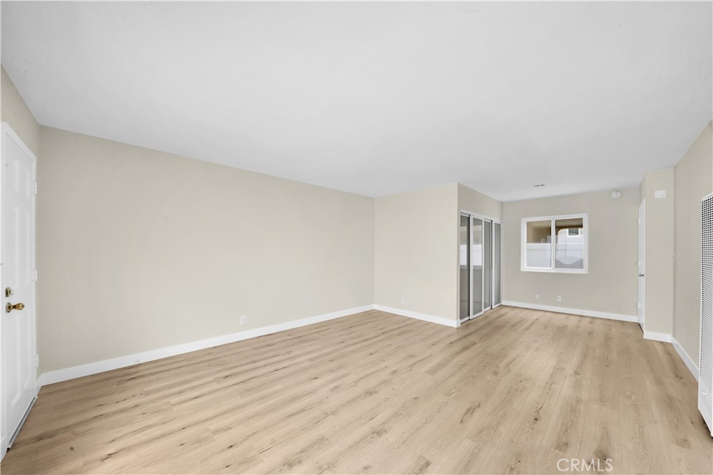 406 Jasmine 1/2, Newport Beach CA 92625 - photo 10