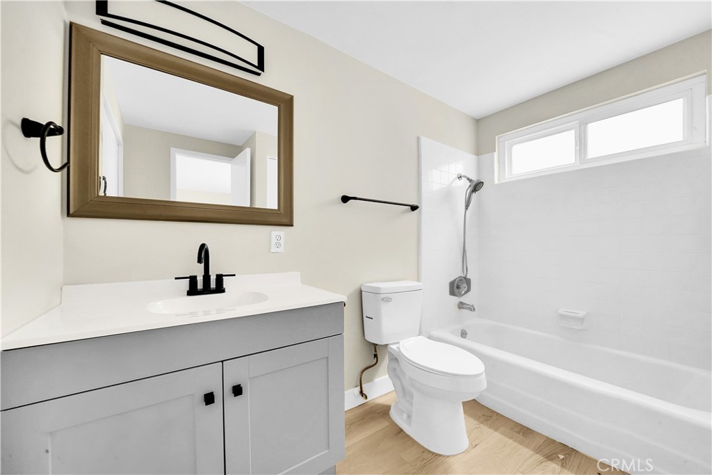 406 Jasmine 1/2, Newport Beach CA 92625 - photo 12
