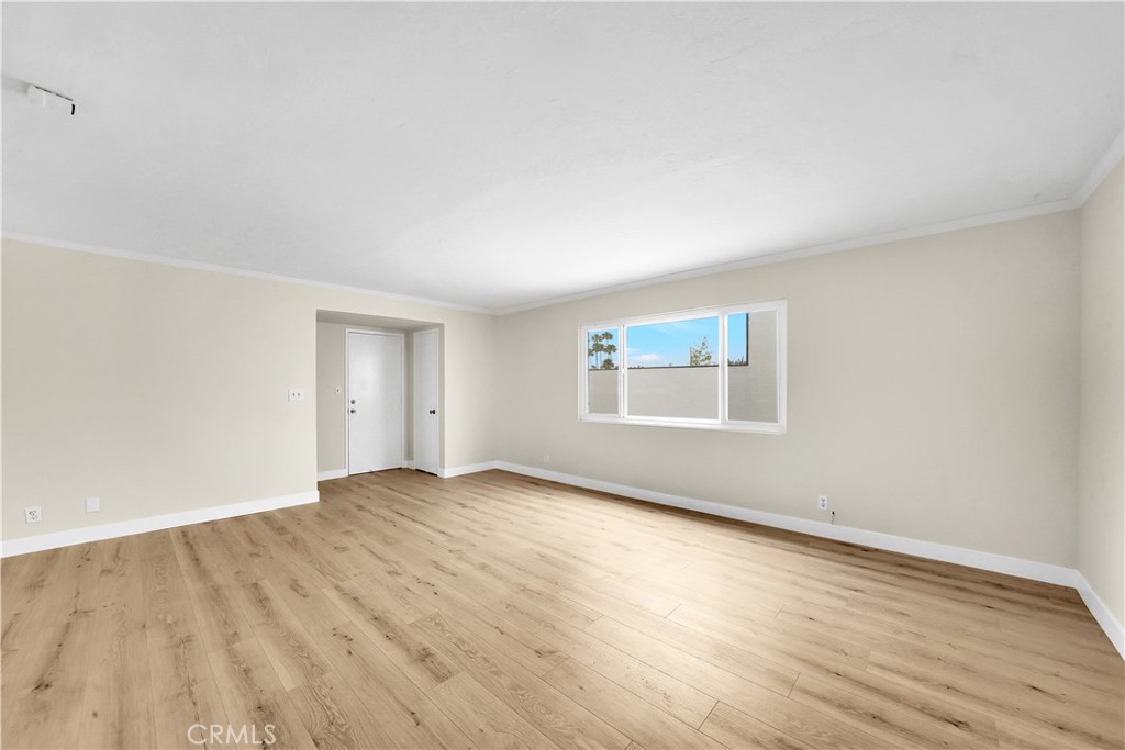 406 Jasmine 1/2, Newport Beach CA 92625 - photo 16