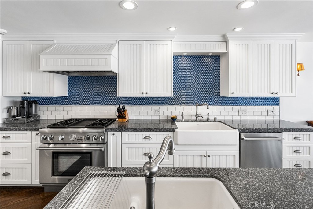 408 38th Street, Newport Beach CA 92663 - photo 14