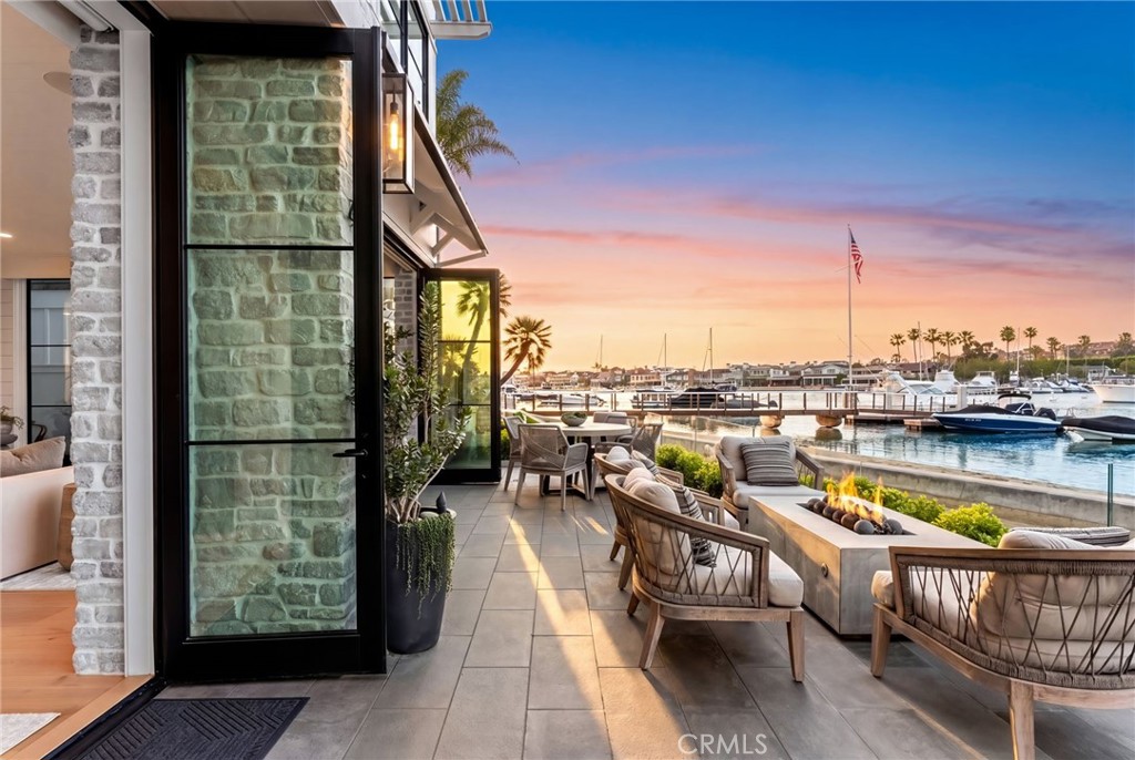 409 North Bayfront, Newport Beach CA 92662 - photo 4