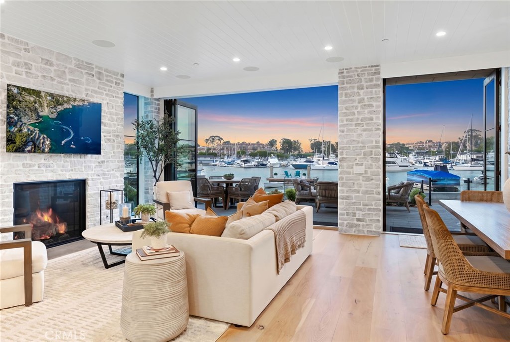 409 North Bayfront, Newport Beach CA 92662 - photo 9
