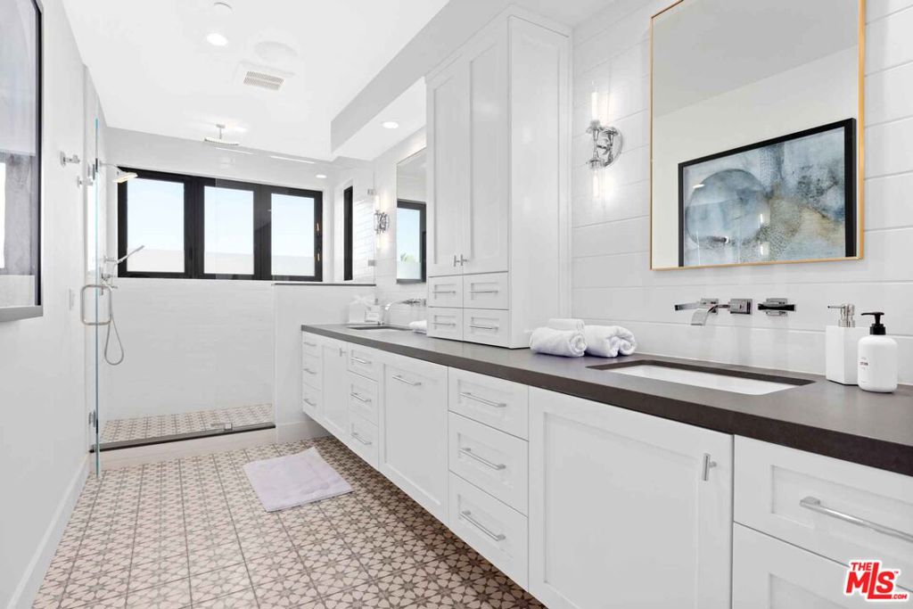 4106 River Avenue 2, Newport Beach CA 92663 - photo 21