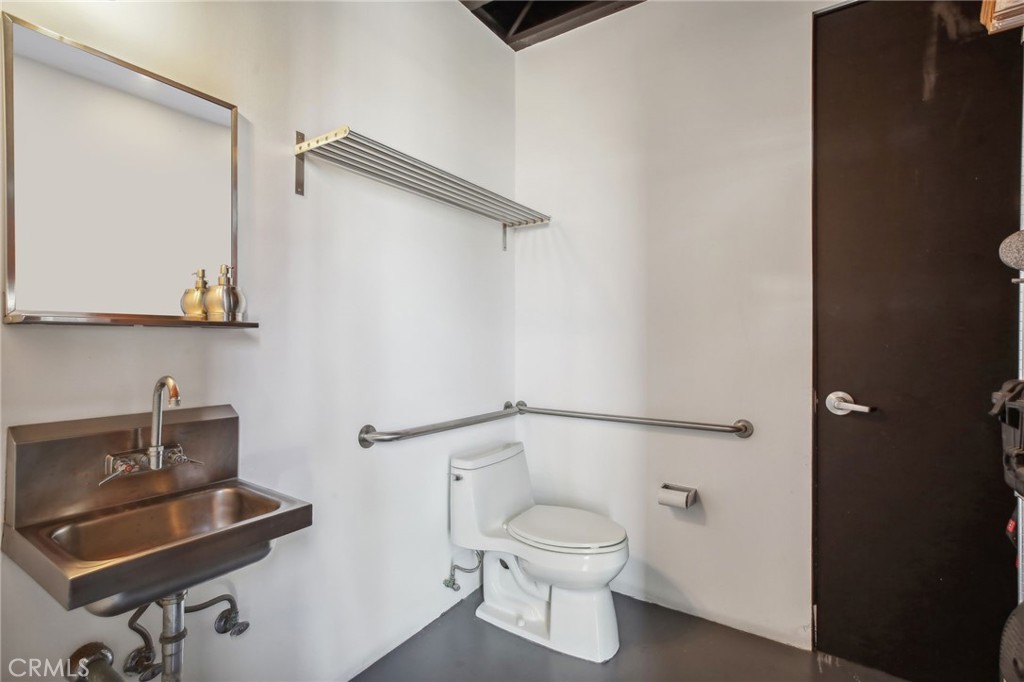 411 30th Street, Newport Beach CA 92663 - photo 13