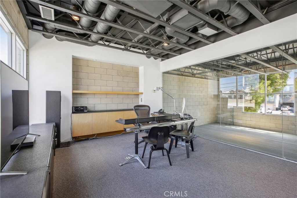 411 30th Street, Newport Beach CA 92663 - photo 24