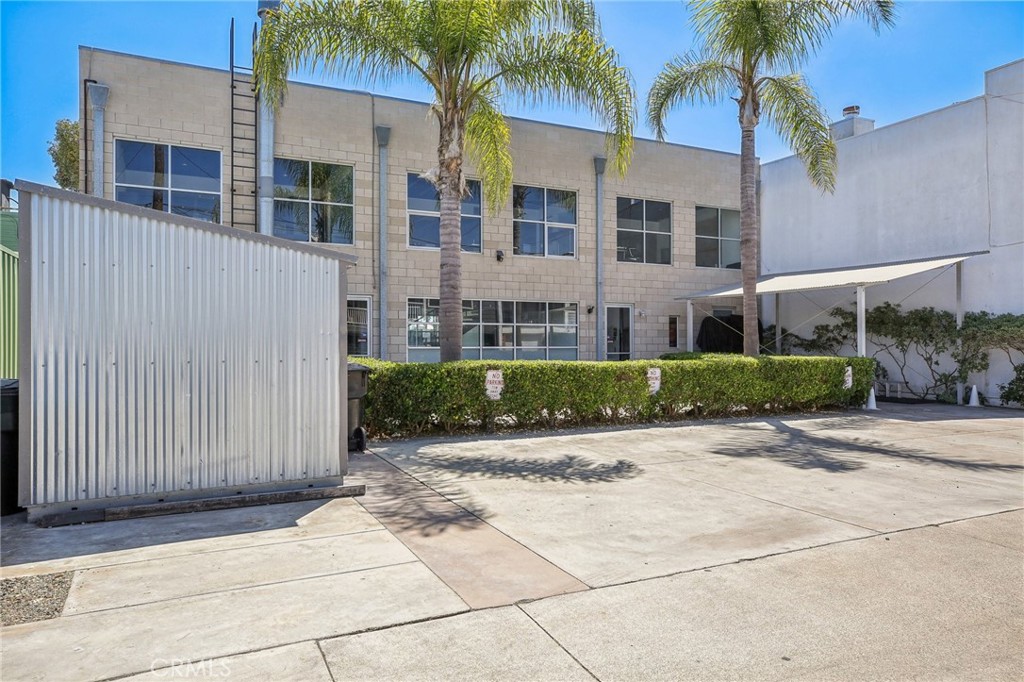411 30th Street, Newport Beach CA 92663 - photo 28