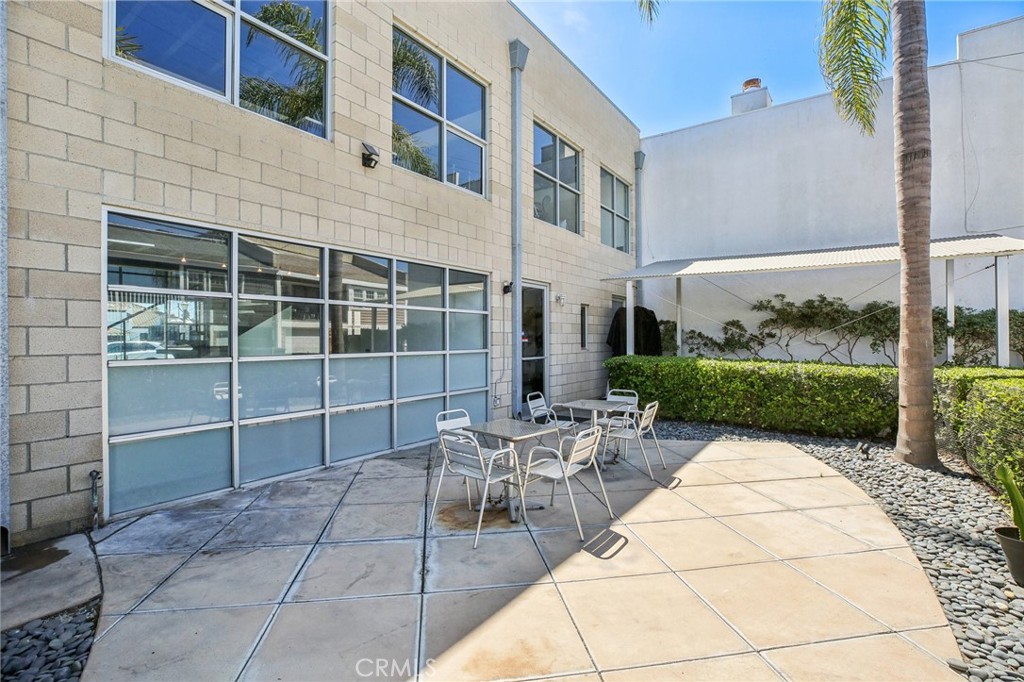 411 30th Street, Newport Beach CA 92663 - photo 29