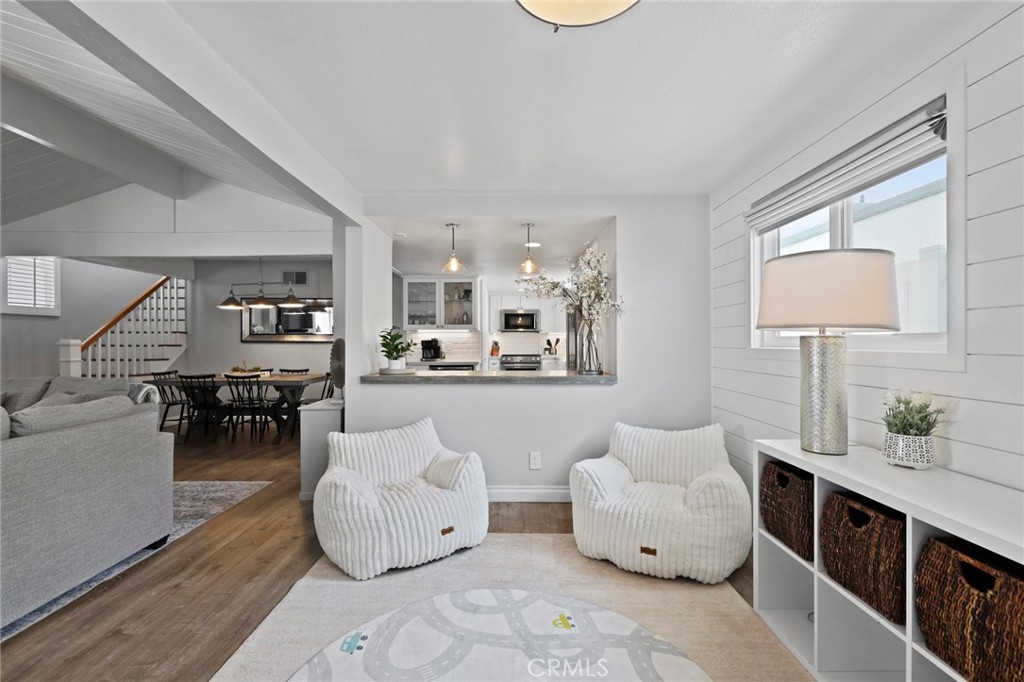 412 Colton Street, Newport Beach CA 92663 - photo 9