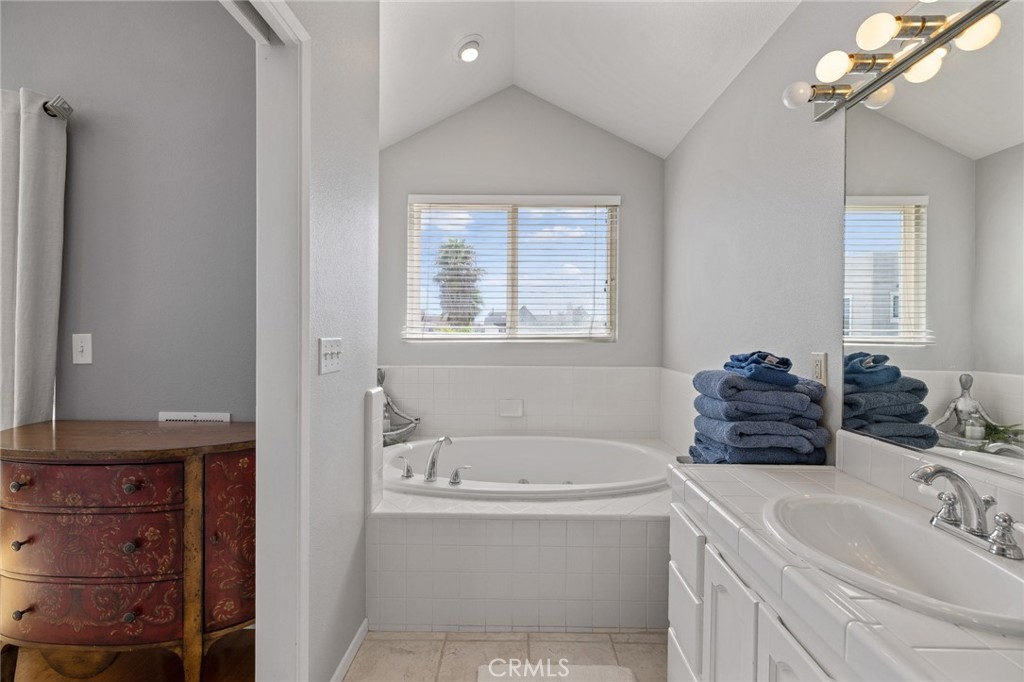 412 Colton Street, Newport Beach CA 92663 - photo 21