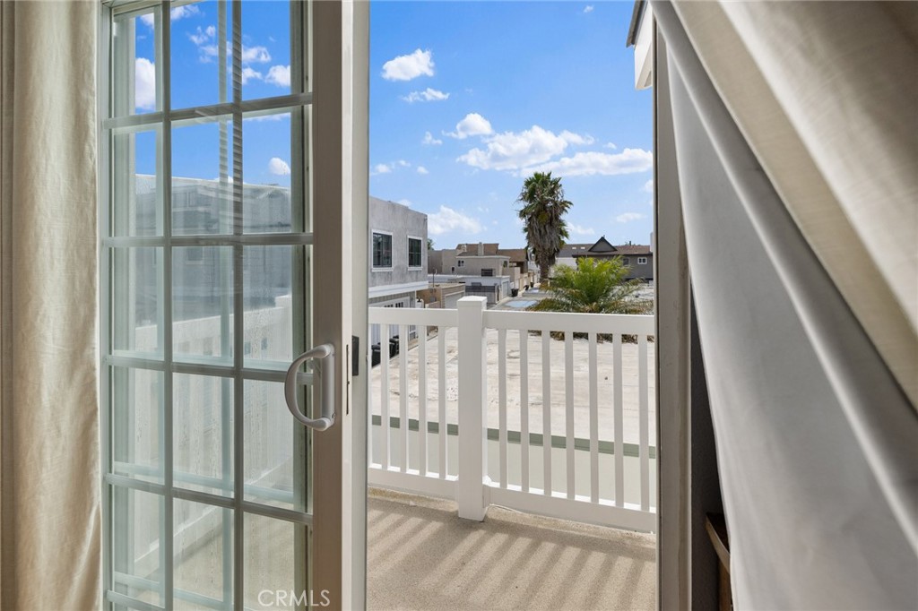 412 Colton Street, Newport Beach CA 92663 - photo 23