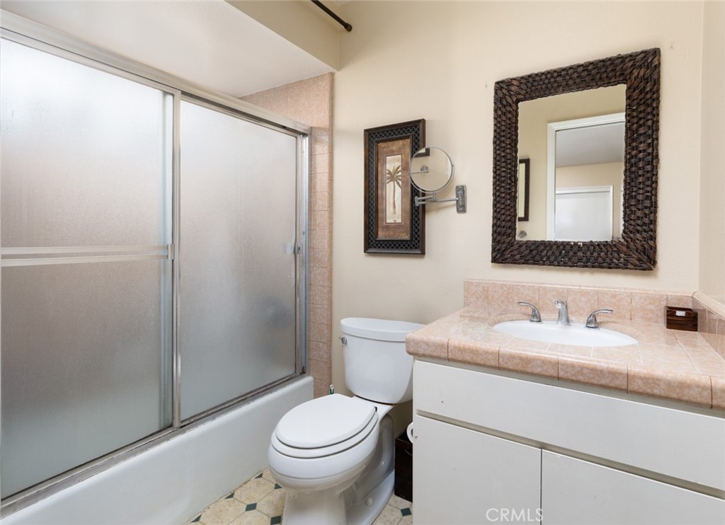 412 E Oceanfront, Newport Beach CA 92661 - photo 19