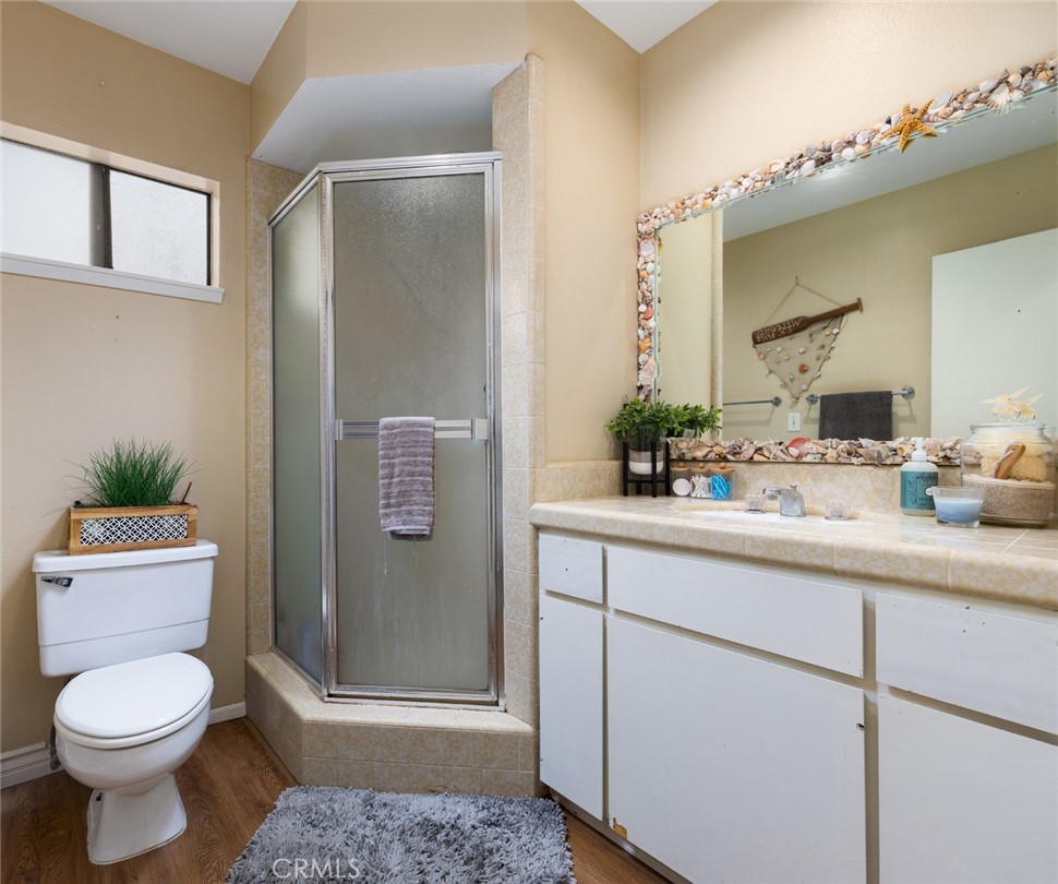412 E Oceanfront, Newport Beach CA 92661 - photo 21