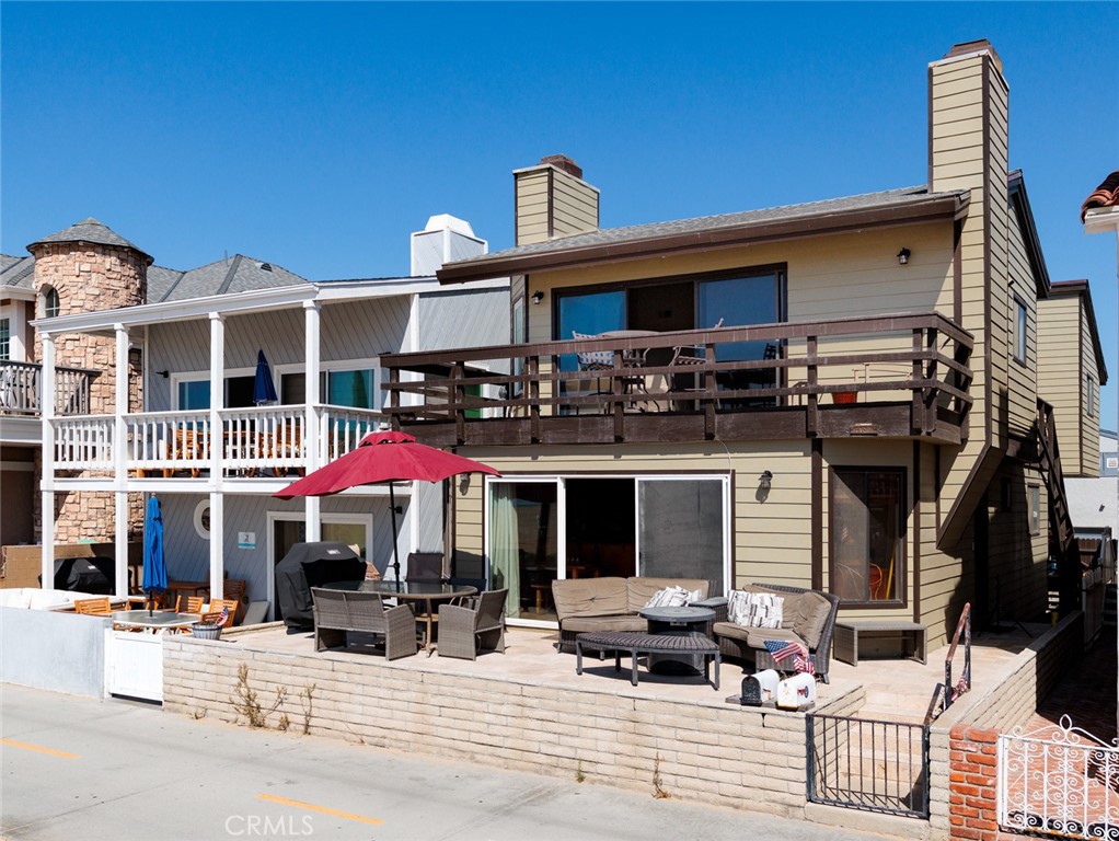 412 E Oceanfront, Newport Beach CA 92661 - photo 26