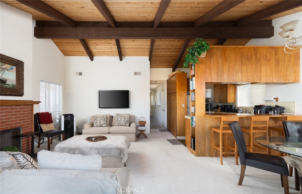 412 E Oceanfront, Newport Beach CA 92661 - photo 36