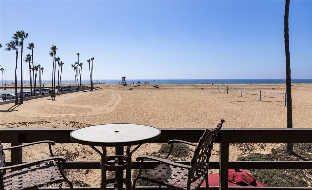 412 E Oceanfront, Newport Beach CA 92661 - photo 37