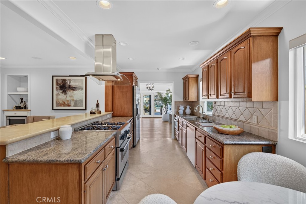 412 Evening Star, Newport Beach CA 92660 - photo 29