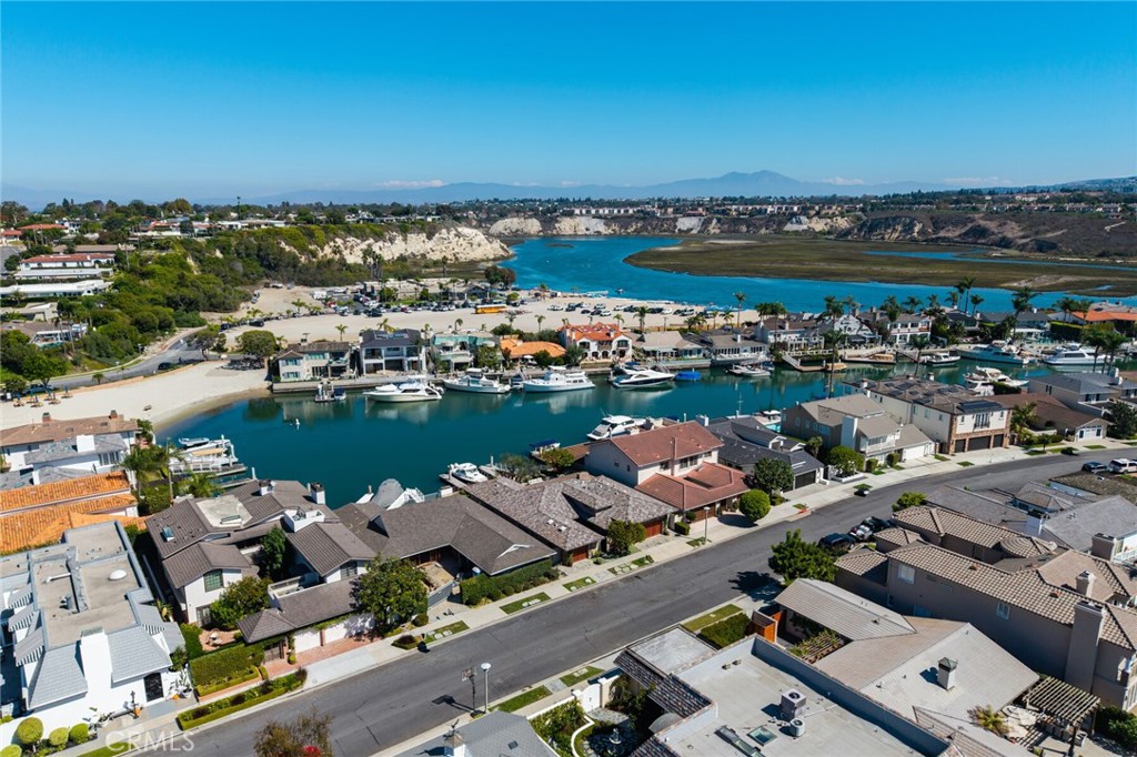 412 Evening Star, Newport Beach CA 92660 - photo 52