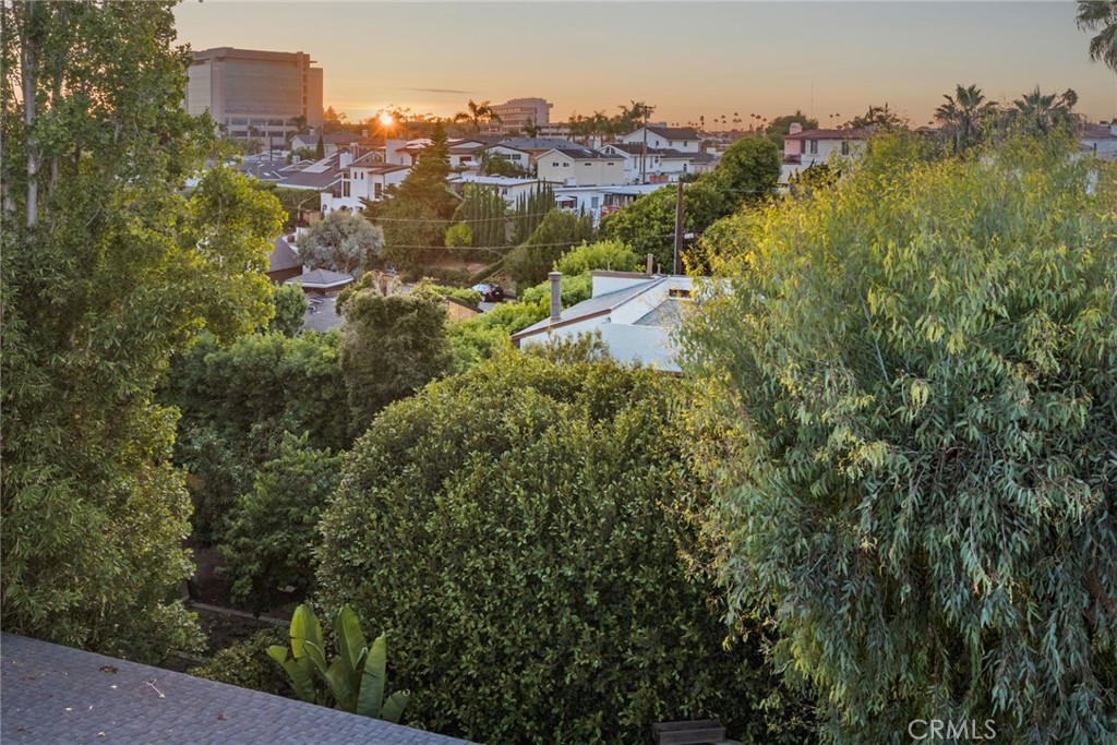 413 Santa Ana, Newport Beach CA 92663 - photo 7