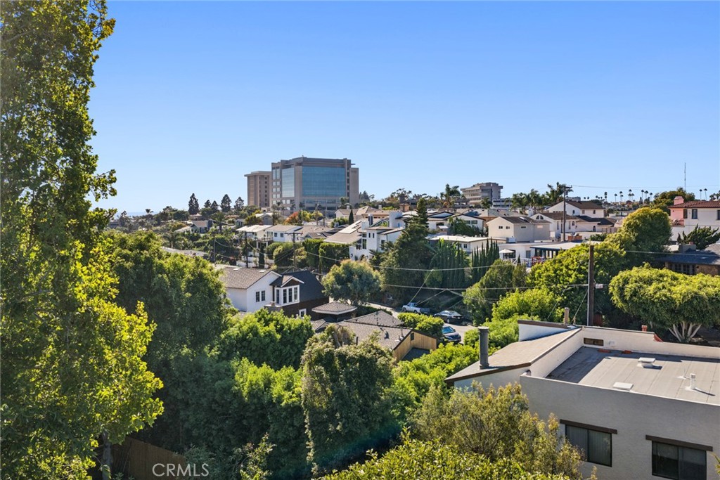 413 Santa Ana, Newport Beach CA 92663 - photo 8
