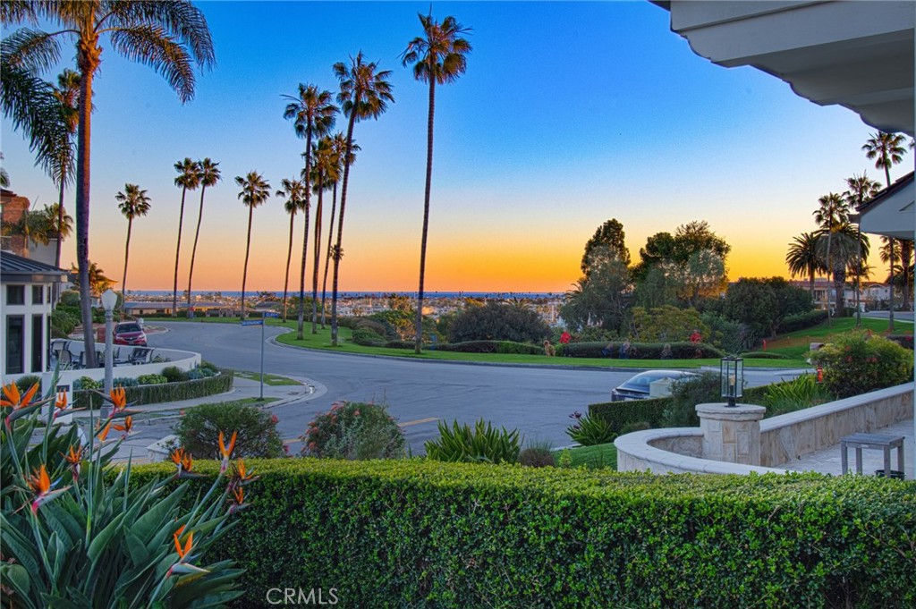 415 San Bernardino, Newport Beach CA 92663 - photo 1
