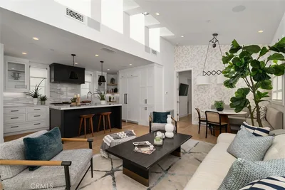 418 1/2 Larkspur, Newport Beach