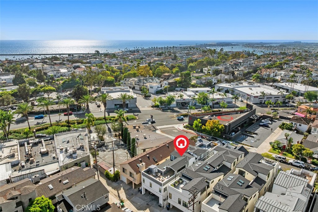 Enjoy everything that Corona del Mar has to offer! - 418 1/2 Larkspur, Newport Beach CA 92625 - photo 41