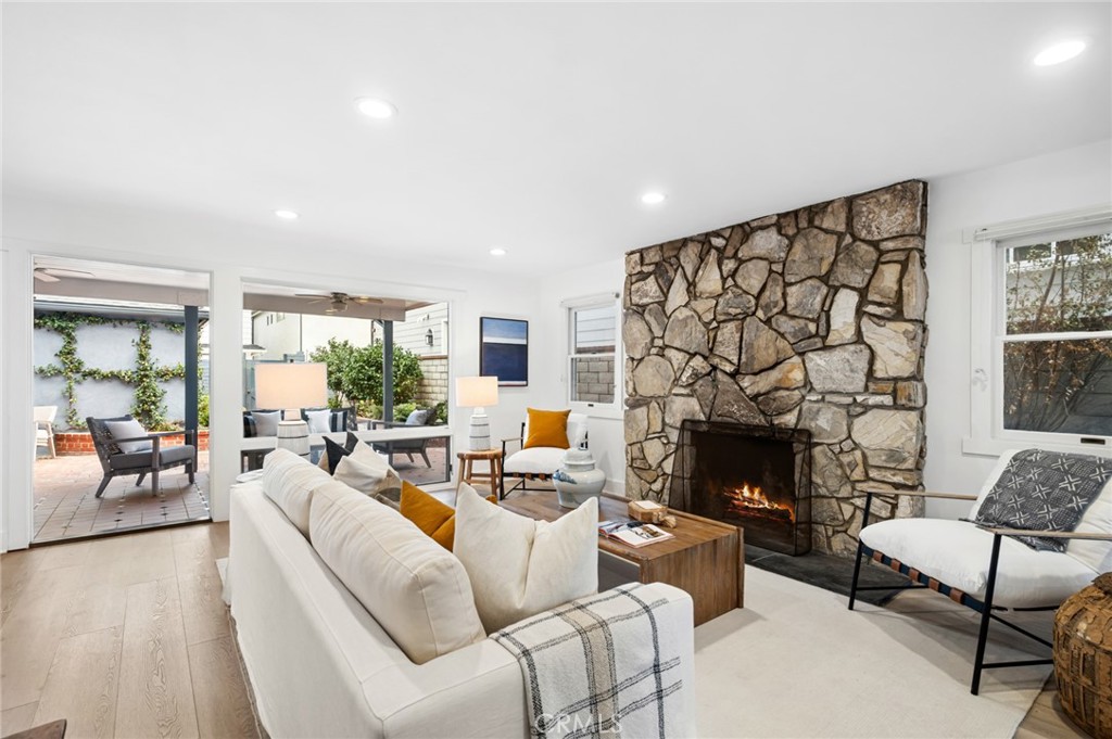 418 Belvue Lane, Newport Beach CA 92661 - photo 12