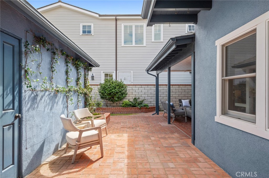 418 Belvue Lane, Newport Beach CA 92661 - photo 31