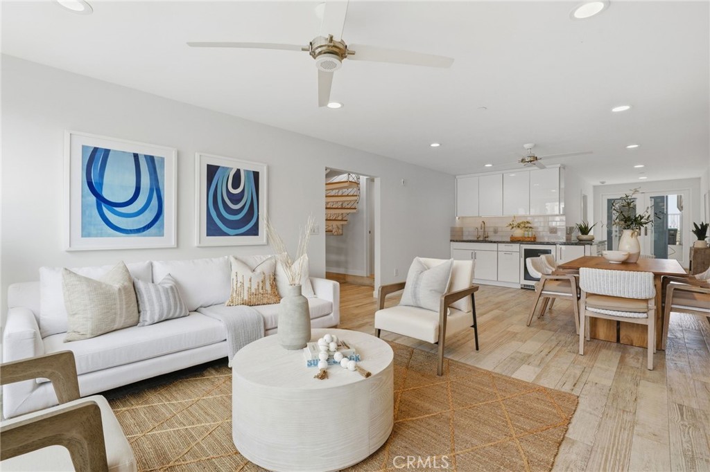 419 E Balboa, Newport Beach CA 92661 - photo 21