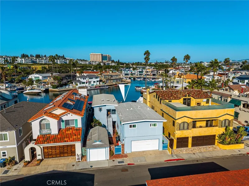 4204 River Avenue, Newport Beach