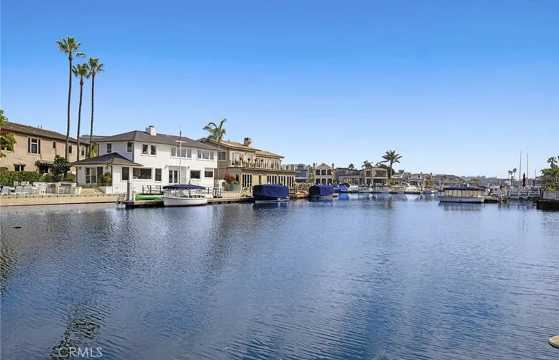 4208 River B, Newport Beach, CA 92663
