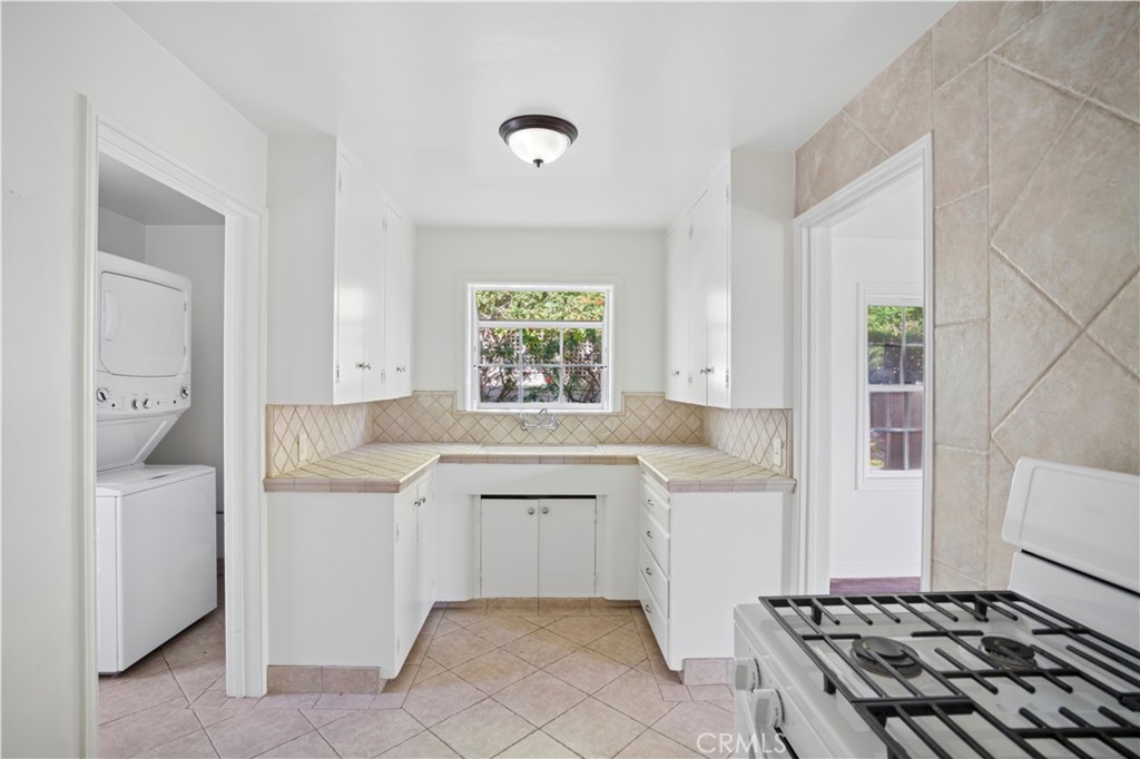 421 Catalina, Newport Beach CA 92663 - photo 4