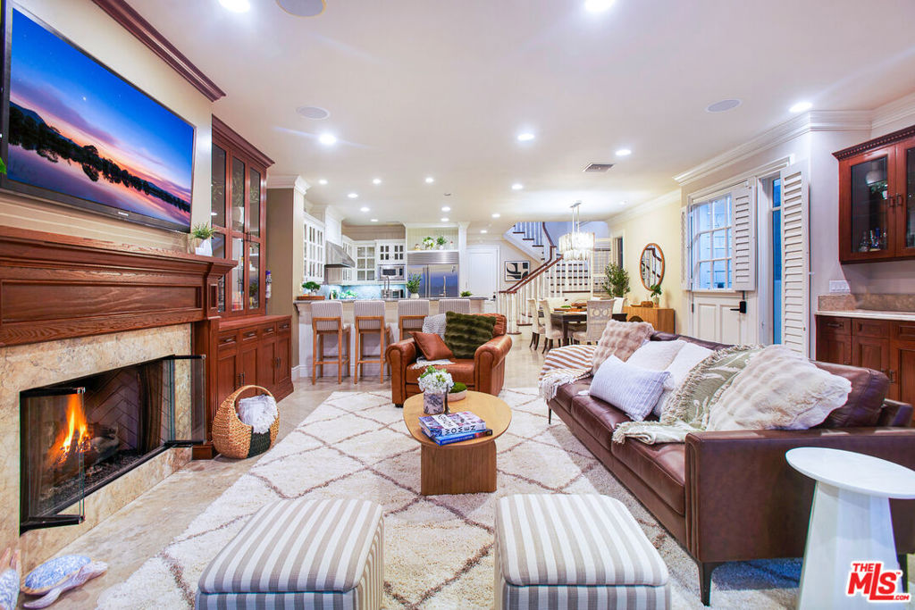 421 E Edgewater Avenue, Newport Beach CA 92661 - photo 18