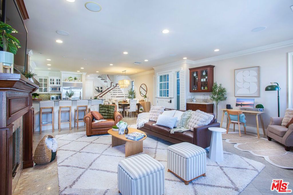 421 E Edgewater Avenue, Newport Beach CA 92661 - photo 28