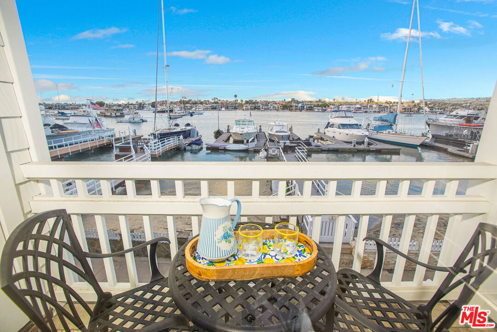 421 E Edgewater Avenue, Newport Beach CA 92661 - photo 41